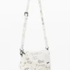 Mittlere Tasche mit Schriftzug Mittlere Tasche mit Schriftzug