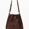 Mittlerer geflochtener Rucksack mit Kordelzug Mittlerer geflochtener Rucksack mit Kordelzug