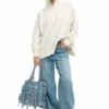 Mittlerer Rucksack aus Denim mit Rüschen Mittlerer Rucksack aus Denim mit Rüschen