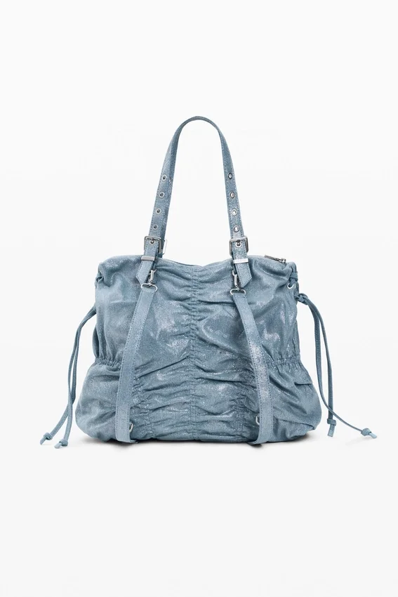 Mittlerer Rucksack aus Denim mit Rüschen Mittlerer Rucksack aus Denim mit Rüschen