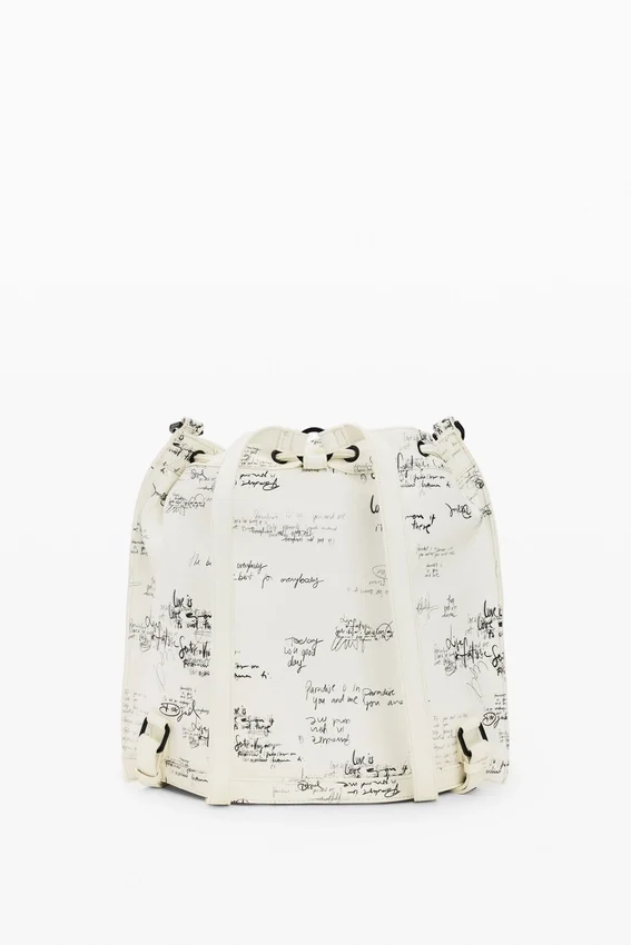 Mittlerer Rucksack mit Schriftzug Mittlerer Rucksack mit Schriftzug