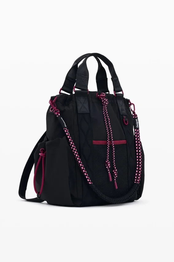Mittlerer schwarzer Rucksack Mittlerer schwarzer Rucksack