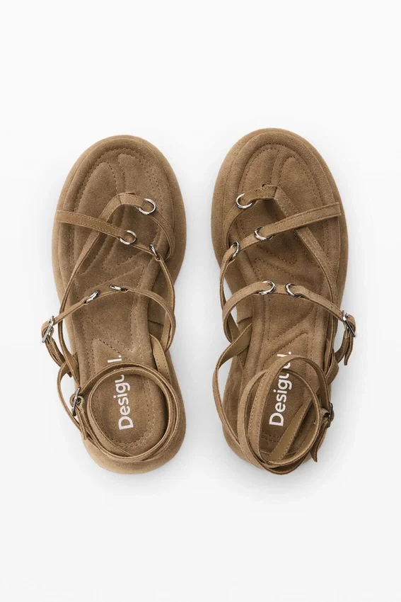 Plateausandalen aus Leder Plateausandalen aus Leder