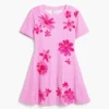 Plissiertes Blumenkleid Plissiertes Blumenkleid