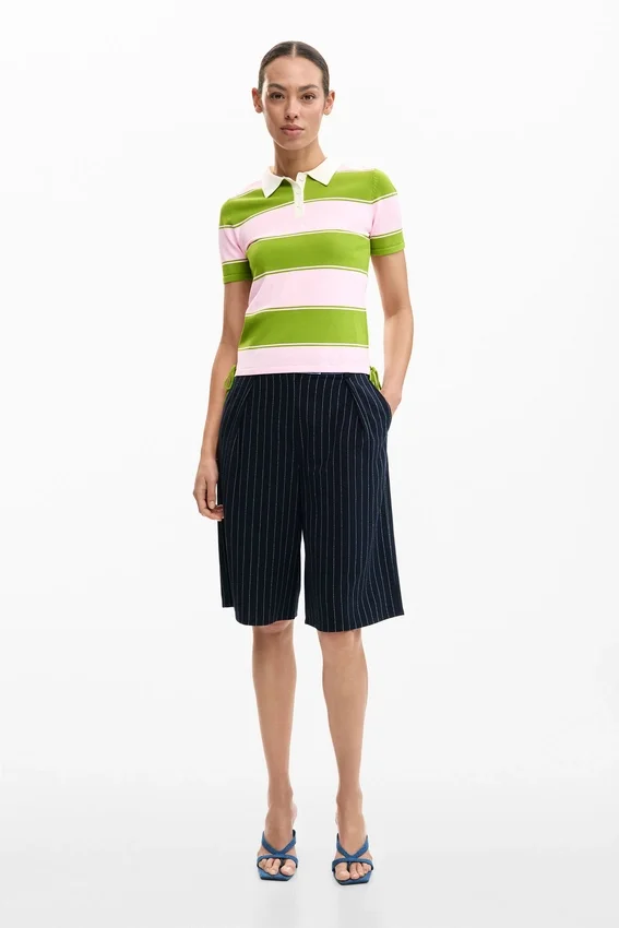 Poloshirt mit Schnürung Poloshirt mit Schnürung