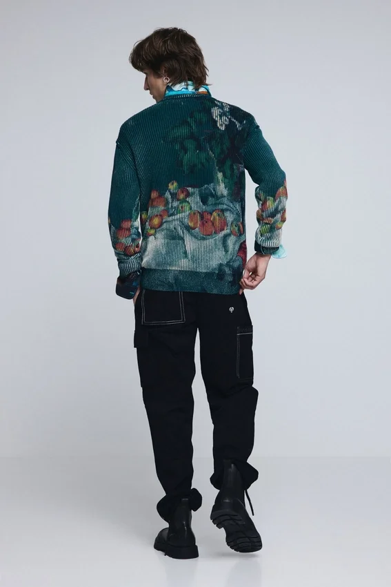 Pullover mit Stillleben-Struktur Pullover mit Stillleben-Struktur