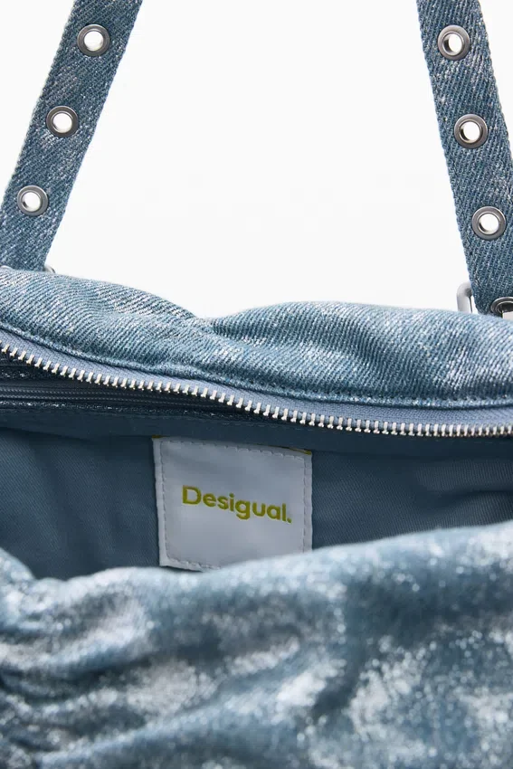 Raffierte Denim-Tasche Raffierte Denim-Tasche