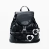 Rucksack mit Herzschnallen