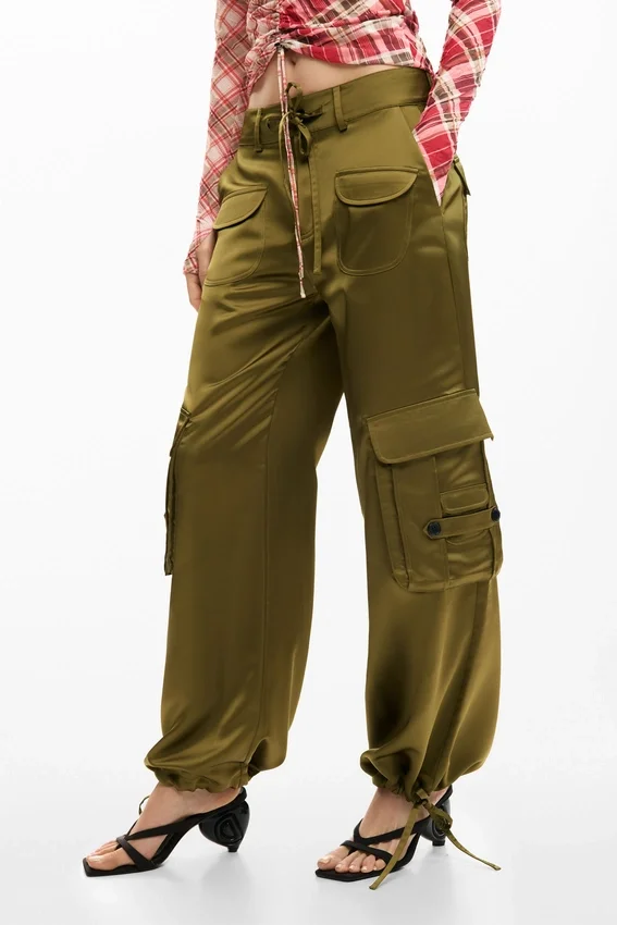 Satin-Cargo-Hose Satin-Cargo-Hose