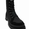 Schnürstiefel mit Leopardenmuster