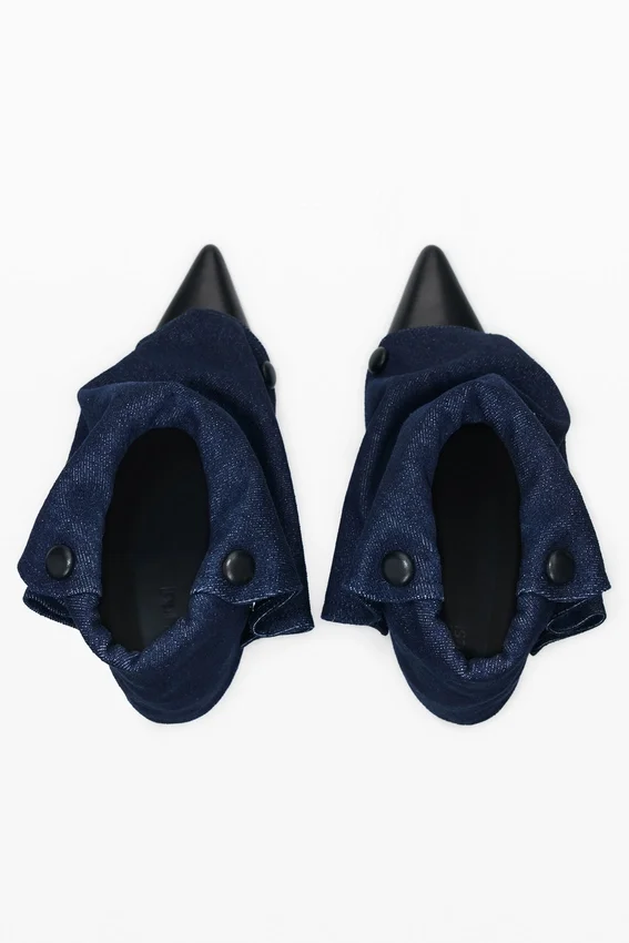 Stiefeletten mit Denim-Lasche Stiefeletten mit Denim-Lasche