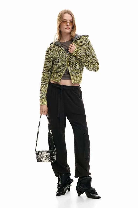 Strickjacke mit Reißverschluss Strickjacke mit Reißverschluss
