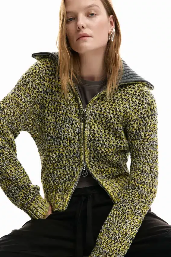 Strickjacke mit Reißverschluss Strickjacke mit Reißverschluss