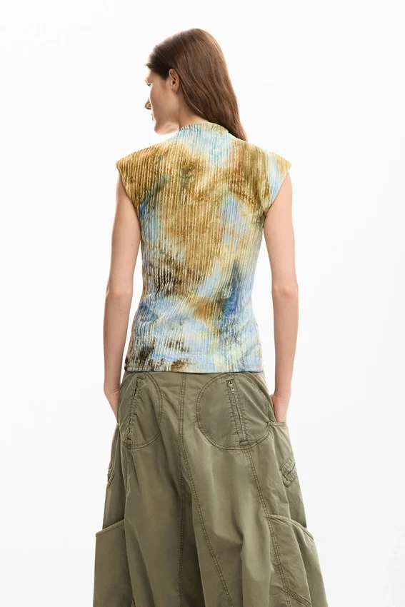 Strukturiertes T-Shirt Strukturiertes T-Shirt