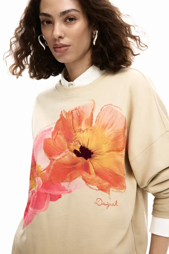 Sweatshirt mit Blumenprint Sweatshirt mit Blumenprint