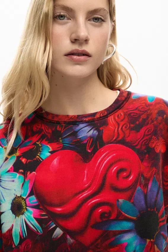 Sweatshirt mit Herzprint Sweatshirt mit Herzprint