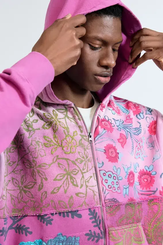 Sweatshirt mit Reißverschluss und Blumenmuster Sweatshirt mit Reißverschluss und Blumenmuster