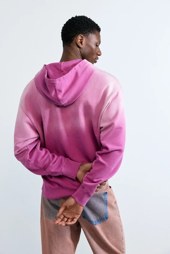 Sweatshirt mit Reißverschluss und Blumenmuster Sweatshirt mit Reißverschluss und Blumenmuster