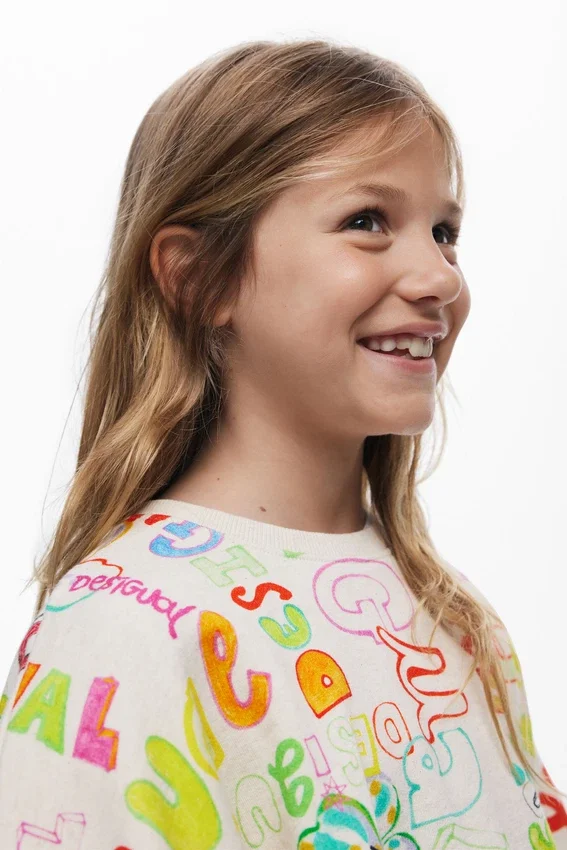 Sweatshirt mit weitem Ärmel und Schriftzug Sweatshirt mit weitem Ärmel und Schriftzug