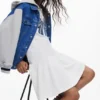Sweatshirts-Kleid mit Schleife Sweatshirts-Kleid mit Schleife