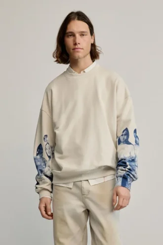 Sweatshirts mit bedruckten Ärmeln Sweatshirts mit bedruckten Ärmeln