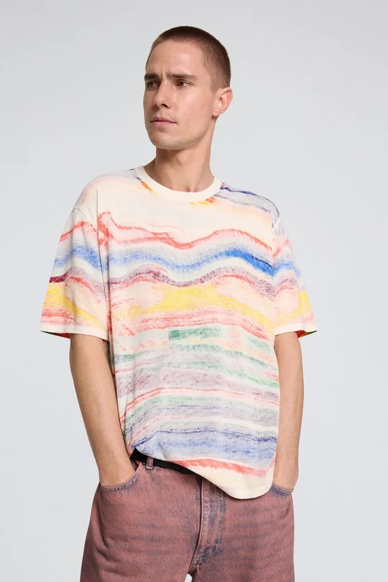 T-Shirt mit abstraktem Print T-Shirt mit abstraktem Print