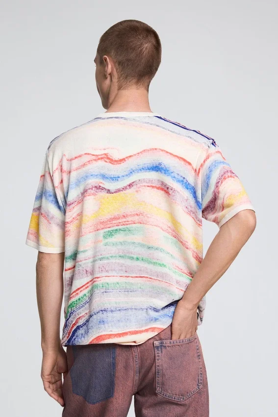 T-Shirt mit abstraktem Print T-Shirt mit abstraktem Print
