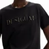 T-Shirt mit glänzendem Logo T-Shirt mit glänzendem Logo