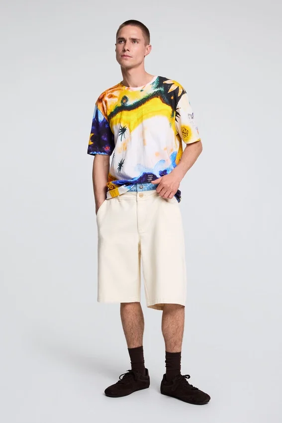 T-Shirt mit Kosmos-Print T-Shirt mit Kosmos-Print