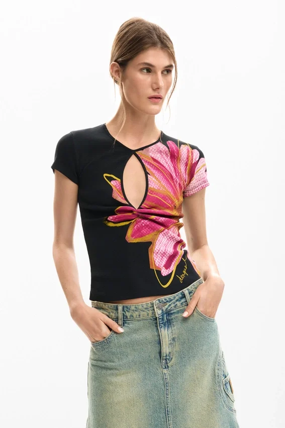 T-Shirt „Opening Flower“ T-Shirt „Opening Flower“