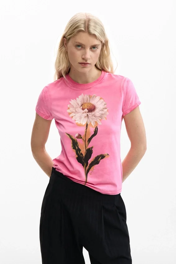 Tailliertes Daisy-T-Shirt Tailliertes Daisy-T-Shirt