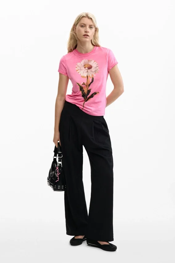 Tailliertes Daisy-T-Shirt Tailliertes Daisy-T-Shirt