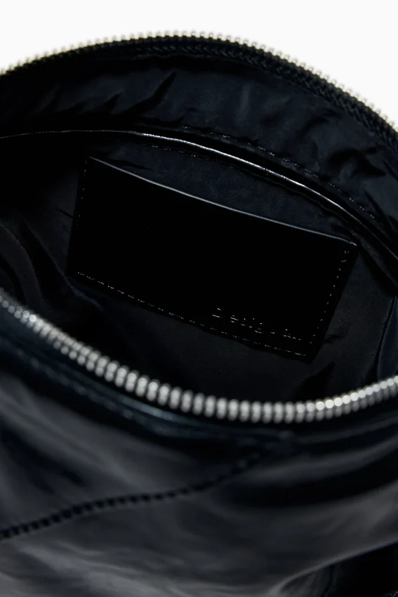 Tasche in Lederoptik Tasche in Lederoptik