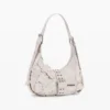 Tasche mit floralen Applikationen Tasche mit floralen Applikationen
