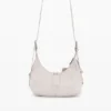 Tasche mit floralen Applikationen Tasche mit floralen Applikationen