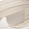 Tasche mit floralen Applikationen Tasche mit floralen Applikationen
