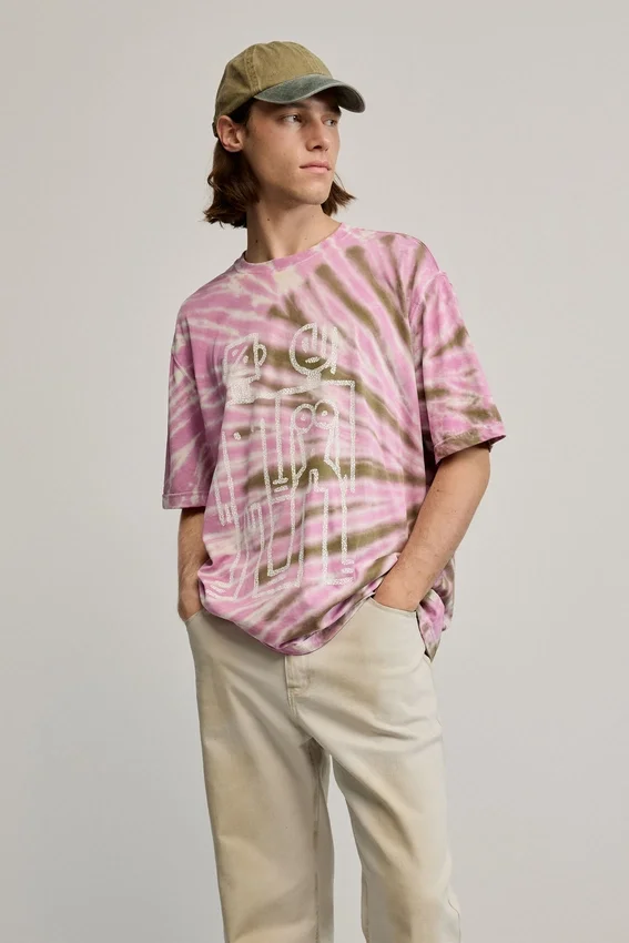 Tie-Dye-T-Shirt Tie-Dye-T-Shirt