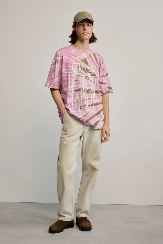 Tie-Dye-T-Shirt Tie-Dye-T-Shirt