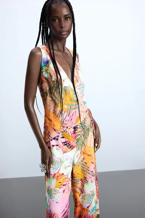 Tropischer Wickel-Jumpsuit Tropischer Wickel-Jumpsuit