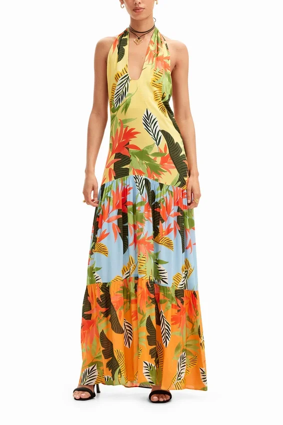 Tropisches Maxikleid mit Neckholder Tropisches Maxikleid mit Neckholder