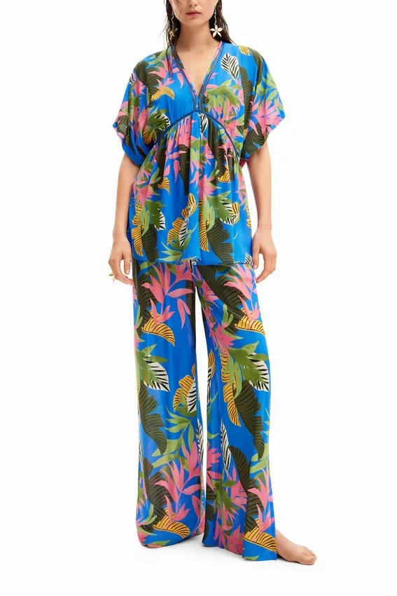 Tropisches Tunika-Kleid Tropisches Tunika-Kleid