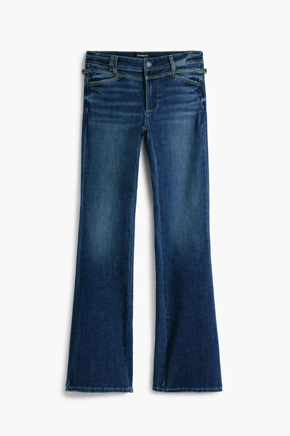 Verwaschene Schlagjeans Verwaschene Schlagjeans