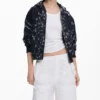 Wandelbare Hose mit Blumen von Tyler Mcgillivary Wandelbare Hose mit Blumen von Tyler Mcgillivary