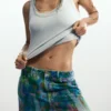 Weit geschnittene Splatter-Jeans Weit geschnittene Splatter-Jeans
