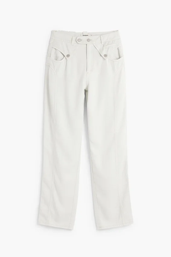 Weite Hose mit Knöpfen Weite Hose mit Knöpfen