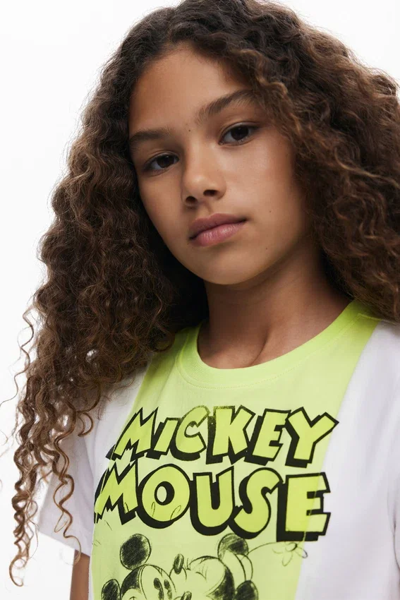 Zweifarbiges Mickey- und Minnie-Mouse™-T-Shirt Zweifarbiges Mickey- und Minnie-Mouse™-T-Shirt